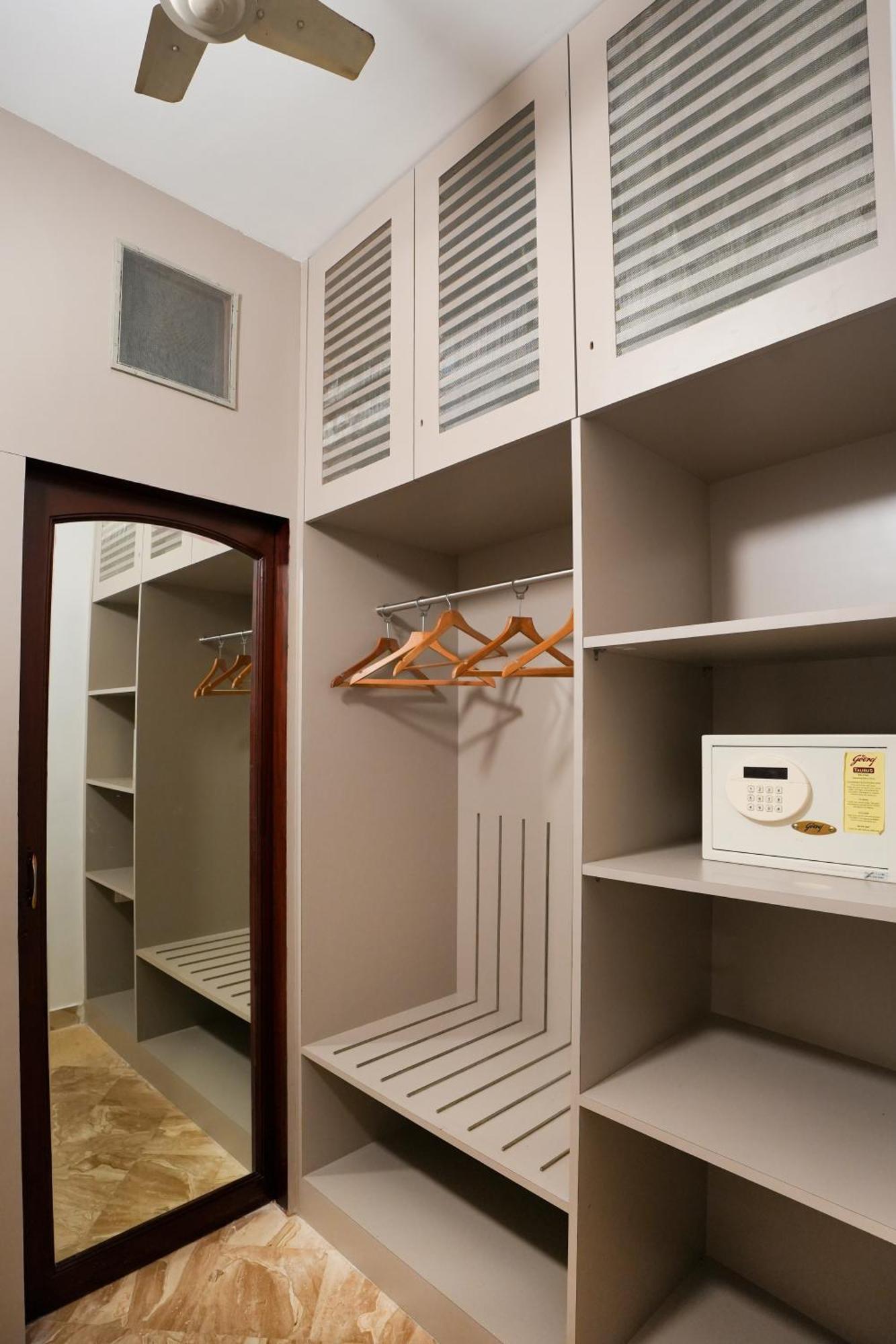 Avenue 11 Boutique Residences, Poes Garden Ченнаї Екстер'єр фото