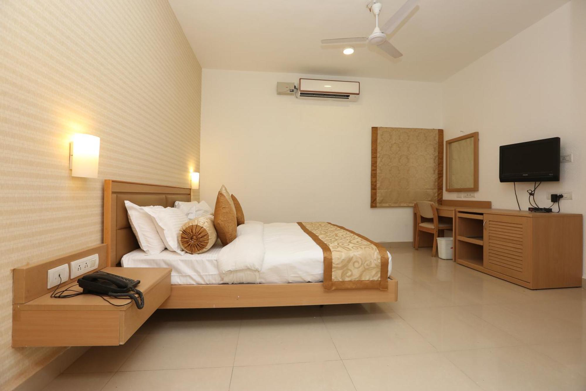 Avenue 11 Boutique Residences, Poes Garden Ченнаї Екстер'єр фото